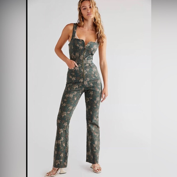 Free People We the Free green floral CRVY 2nd Ave One Piece jumpsuit jumper sz14 - Picture 4 of 8